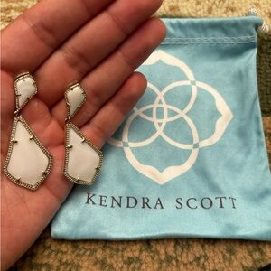 Kendra Scott Alexa Drop Earrings in Silver